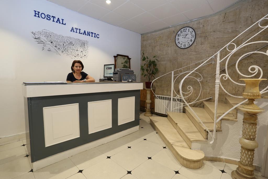 Hostal Atlantic Calella Exterior foto